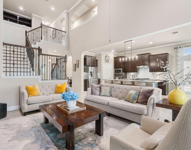 11 Pintuck Place - Photo Thumbnail 10