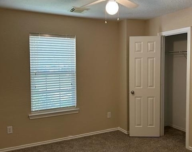 3618 Primrose Trace Lane - Photo Thumbnail 5