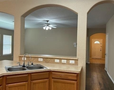 3618 Primrose Trace Lane - Photo Thumbnail 13