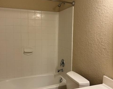 3618 Primrose Trace Lane - Photo Thumbnail 6