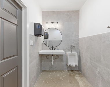 1905 Dowling Drive - Photo Thumbnail 25