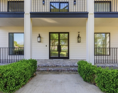 1905 Dowling Drive - Photo Thumbnail 2