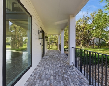 1905 Dowling Drive - Photo Thumbnail 39