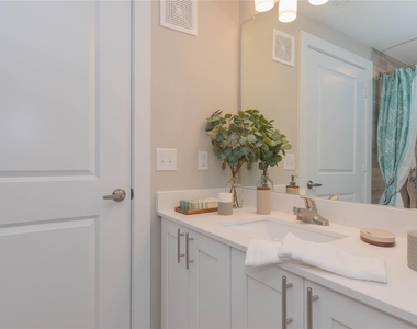 20525 Ella Blvd - Photo Thumbnail 11