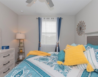 20525 Ella Blvd - Photo Thumbnail 10