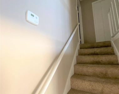 1519 S 8th Street - Photo Thumbnail 5
