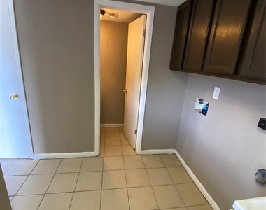 1519 S 8th Street - Photo Thumbnail 22
