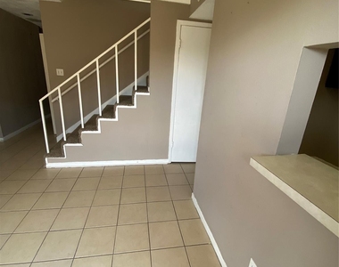 1519 S 8th Street - Photo Thumbnail 20