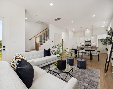 835 Rachel Street - Photo Thumbnail 10
