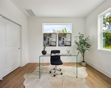 835 Rachel Street - Photo Thumbnail 17