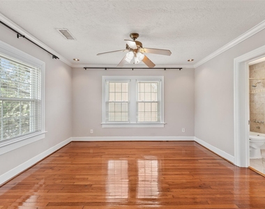1637 Castle Court - Photo Thumbnail 8