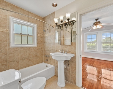1637 Castle Court - Photo Thumbnail 7