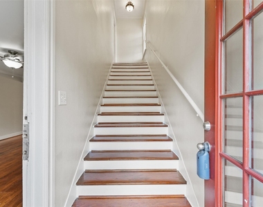 1637 Castle Court - Photo Thumbnail 11