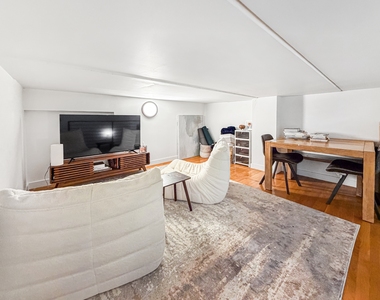 594 Bushwick Avenue - Photo Thumbnail 5