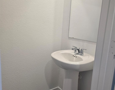 25446 Carnation Court - Photo Thumbnail 2
