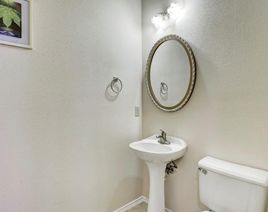 2210 Robinsons Ferry Road - Photo Thumbnail 5