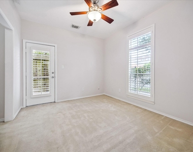1800 W Webster Street - Photo Thumbnail 3