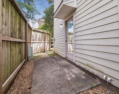 1800 W Webster Street - Photo Thumbnail 18