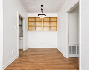 10047 Westpark Drive - Photo Thumbnail 16