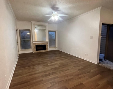 10047 Westpark Drive - Photo Thumbnail 5