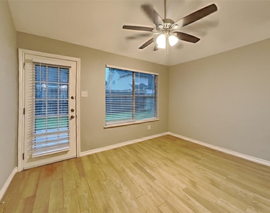 3344 Zubin Lane - Photo Thumbnail 15