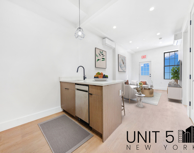 690 Mac Donough Street - Photo Thumbnail 1