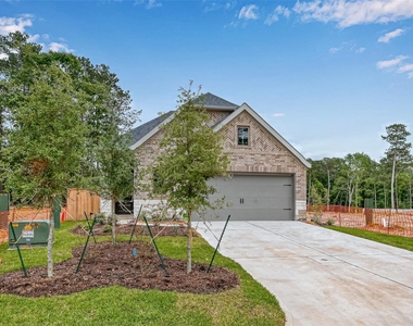 308 Mullins Court - Photo Thumbnail 2