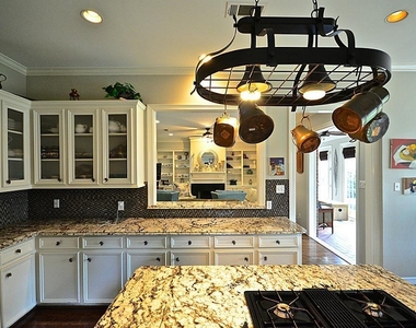 4142 Villanova Street - Photo Thumbnail 11