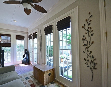 4142 Villanova Street - Photo Thumbnail 9