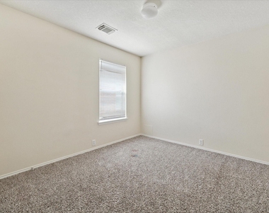 21102 Somerset Park Lane - Photo Thumbnail 11