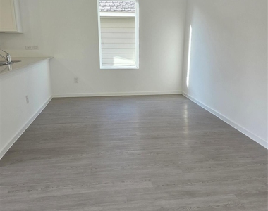5708 Ivy Crest - Photo Thumbnail 4