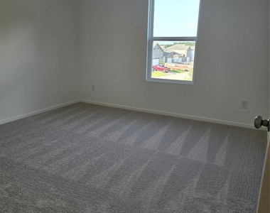 5708 Ivy Crest - Photo Thumbnail 15