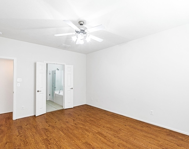 25819 Sundrop Meadows Lane - Photo Thumbnail 17