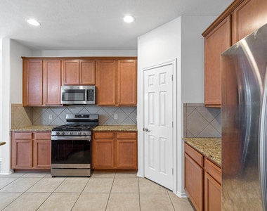 25819 Sundrop Meadows Lane - Photo Thumbnail 11