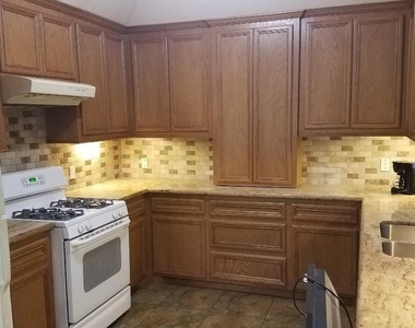 8030 Darlington Drive - Photo Thumbnail 4