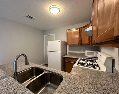 7732 Sign Street - Photo Thumbnail 9
