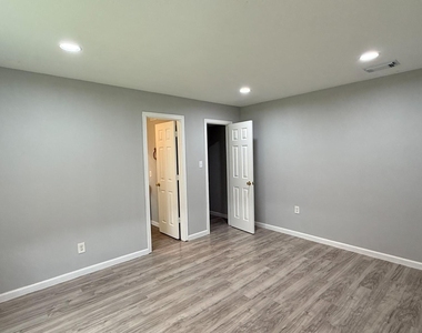 7732 Sign Street - Photo Thumbnail 15