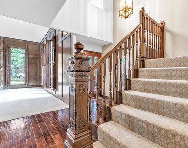 1127 Barkston Drive - Photo Thumbnail 6