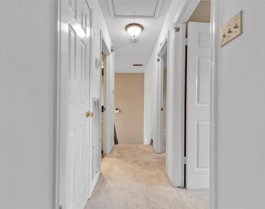 1127 Barkston Drive - Photo Thumbnail 38