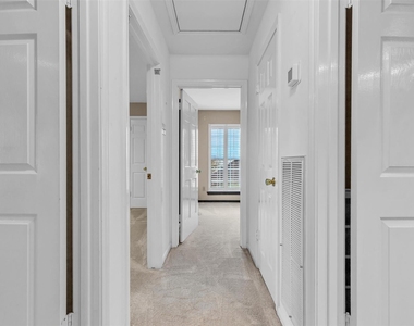 1127 Barkston Drive - Photo Thumbnail 29