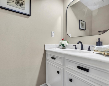 1127 Barkston Drive - Photo Thumbnail 21