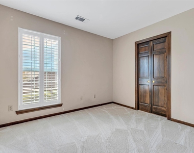 1127 Barkston Drive - Photo Thumbnail 35