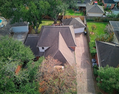 1127 Barkston Drive - Photo Thumbnail 48