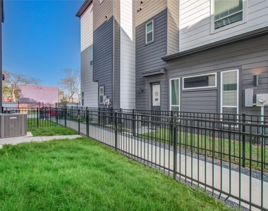 3032 Lamar Street - Photo Thumbnail 35
