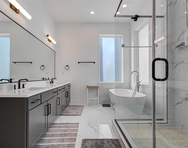 3032 Lamar Street - Photo Thumbnail 30