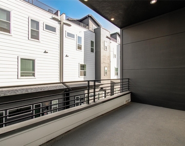 3032 Lamar Street - Photo Thumbnail 19