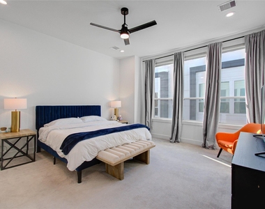 3032 Lamar Street - Photo Thumbnail 27