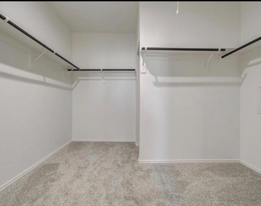 4230 Ramsbury Reach Court - Photo Thumbnail 10