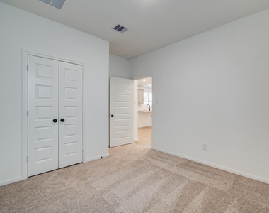 7231 Yarrow Blossom Court - Photo Thumbnail 22