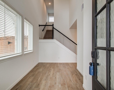 7231 Yarrow Blossom Court - Photo Thumbnail 11